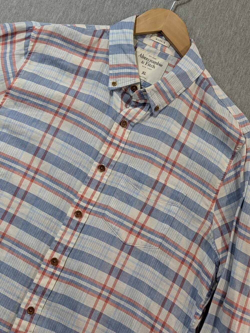 Abercrombie & Fitch Muscle Linen Blend Plaid Shirt Men's XL Blue White Red